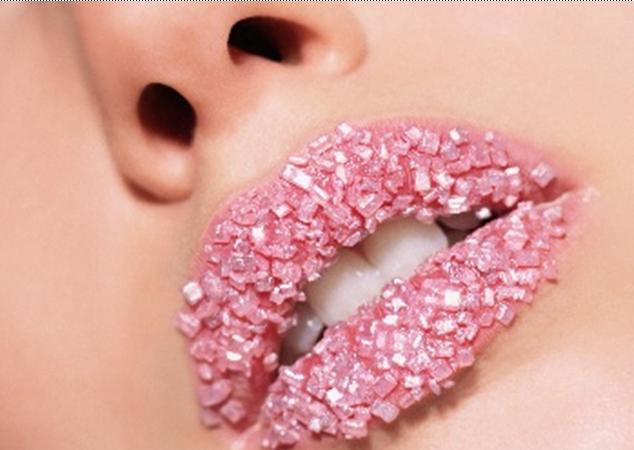 Lip Scrub and Lip Mask
